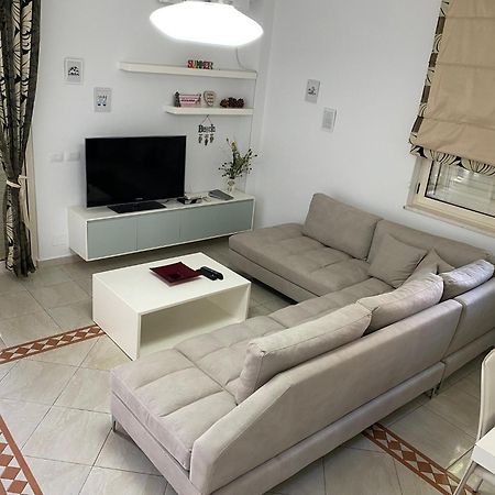 فيلا A Cozy Duplex In The Lalzi Bay دراس المظهر الخارجي الصورة